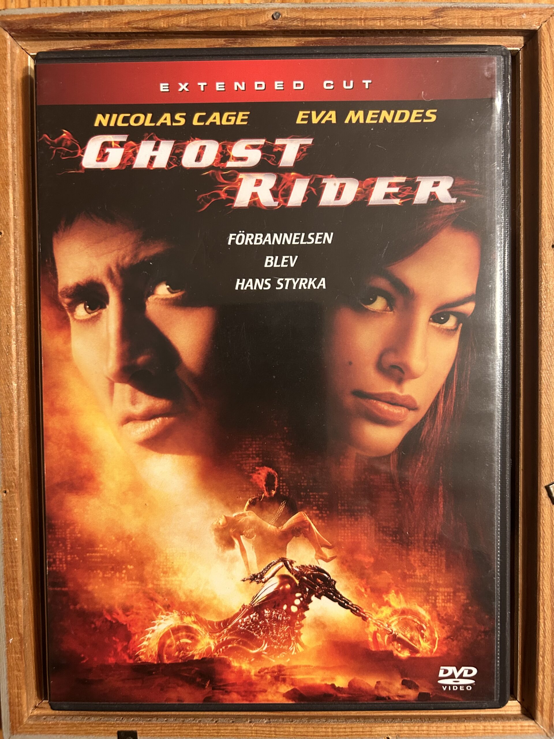 GHOST RIDER: FÖRBANNELSEN BLEV HANS STYRKA - EXTENDED CUT (2007)