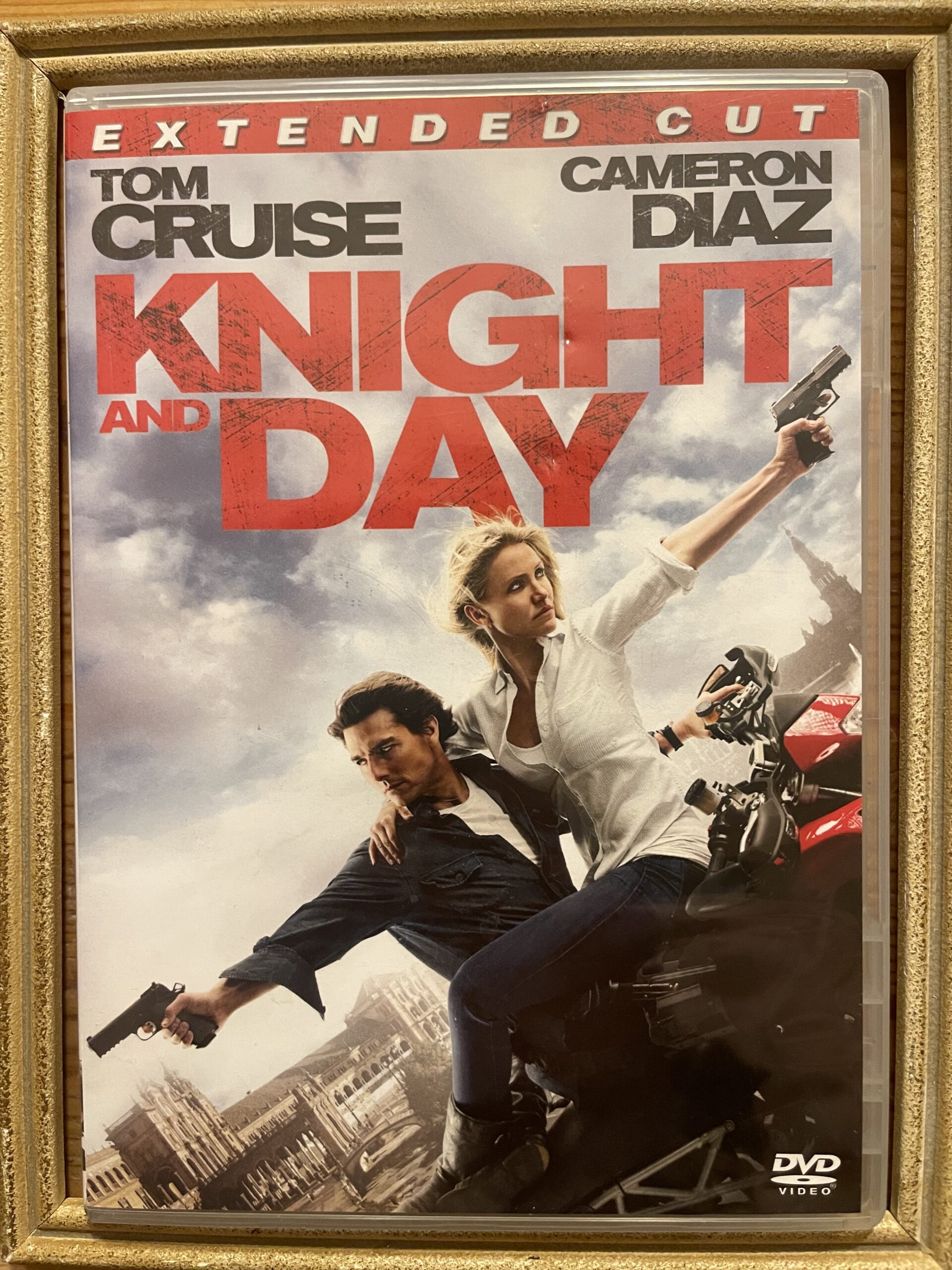 KNIGHT AND DAY - EXTENDED CUT (2010)