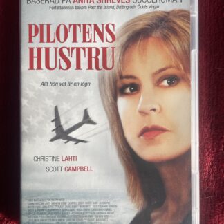 PILOTENS HUSTRU (2002)