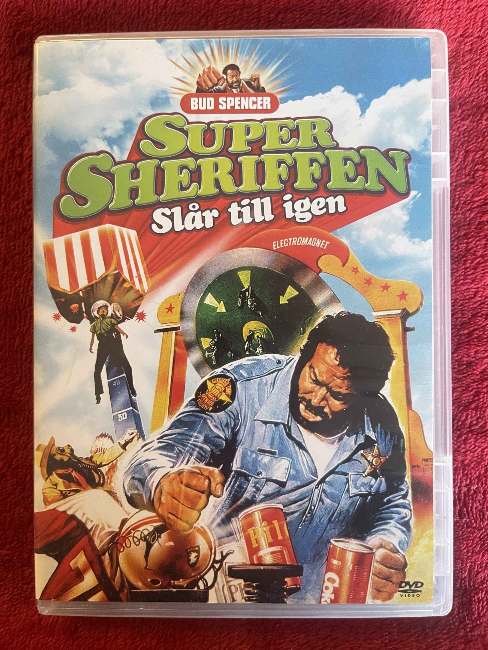 SUPERSHERIFFEN SLÅR TILL IGEN (1980)