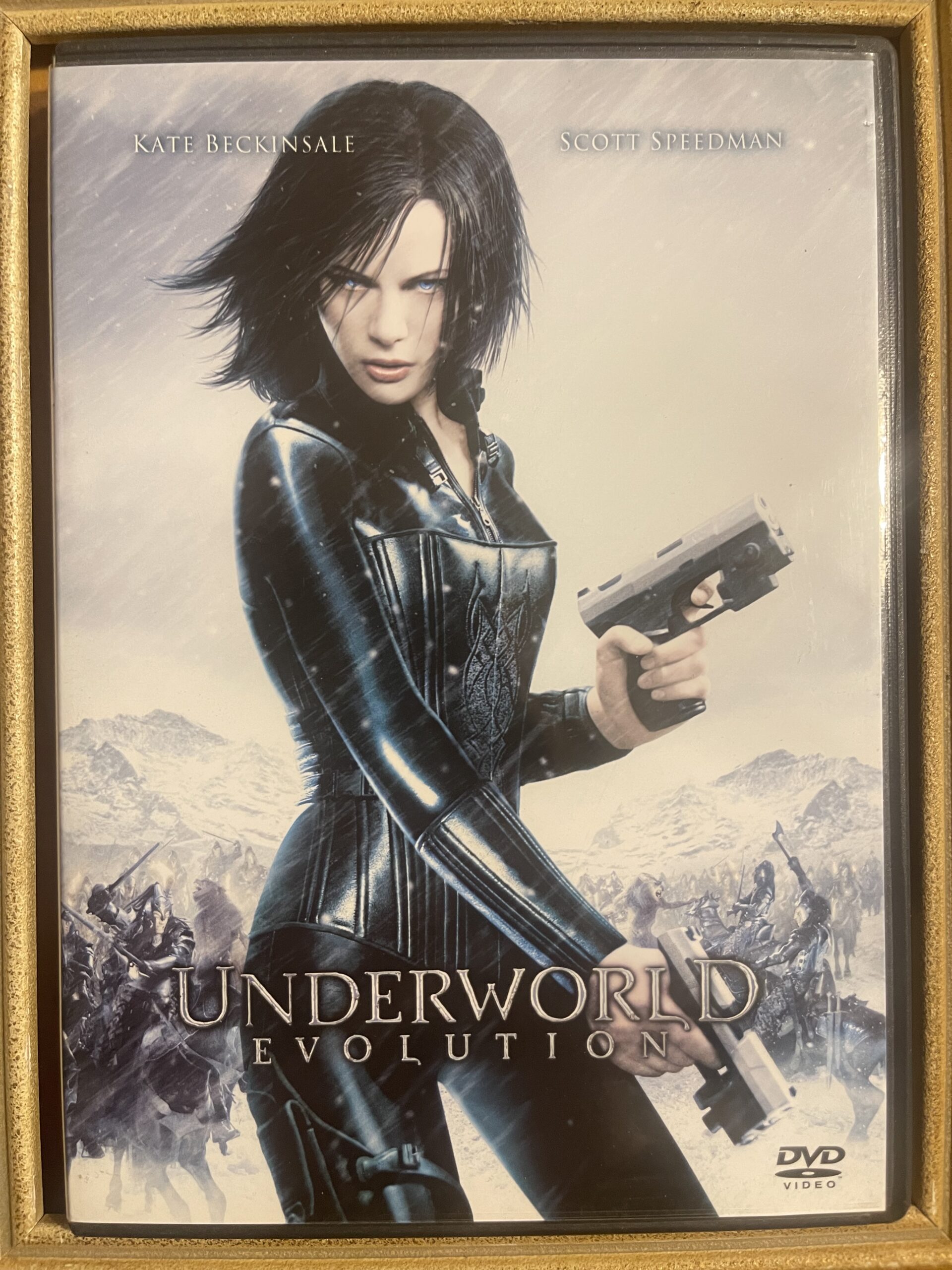 UNDERWORLD - EVOLUTION (2006)