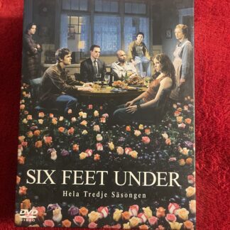 Six Feet Under – Säsong 3 (2003) – Drama / Svart Komedi – DVD Box