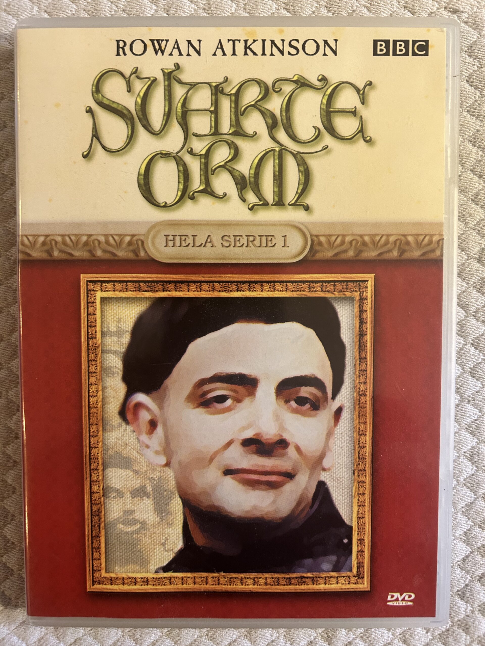 Svarta Orm – Hela Serie 1 (1990) Komedi DVD Region 2 PAL – Rowan Atkinson & BBC Klassiker